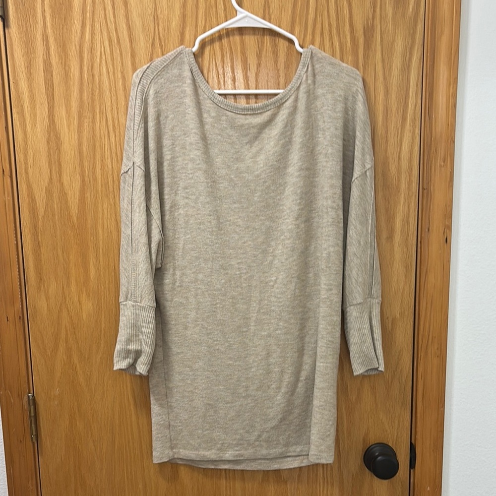 Michael Stars Beige Women's Sweatshirt